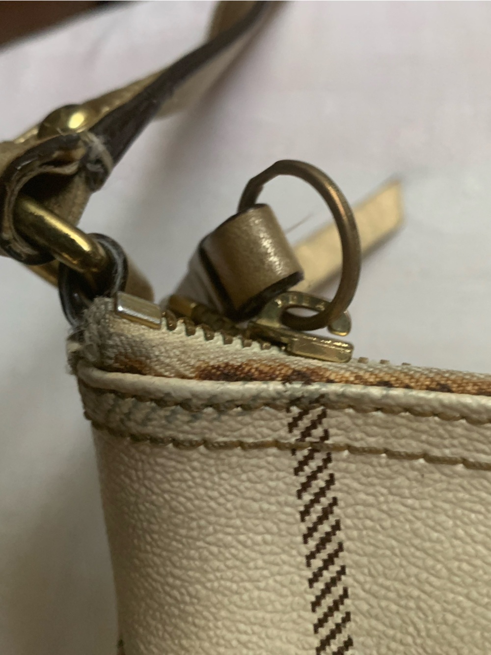 Coach Peyton Tattersall coated canvas slim bag - Picture 14 of 15